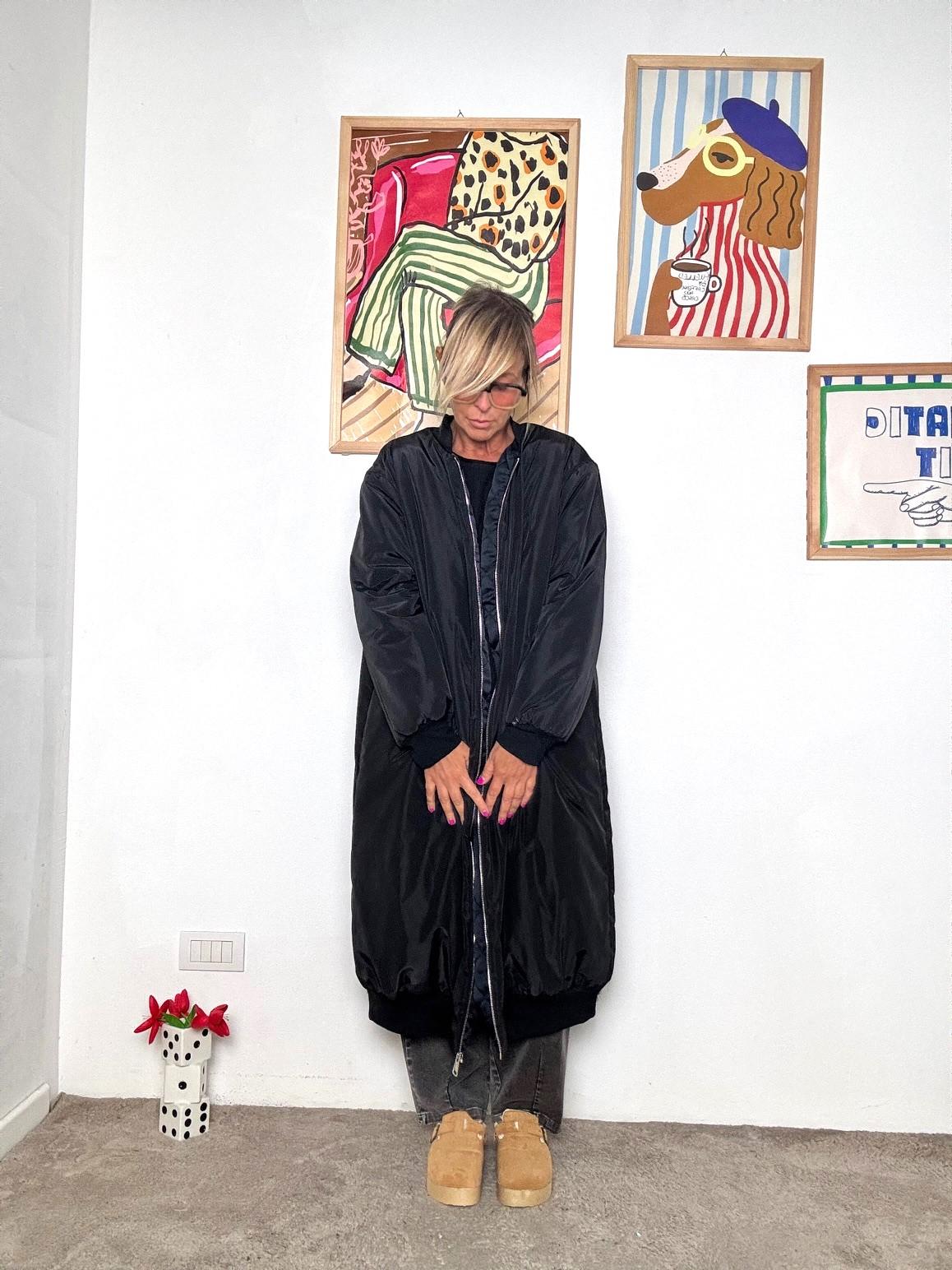 Bomber Nero Lungo Donna Bomber Lungo In Raso Plus Boohoo IT