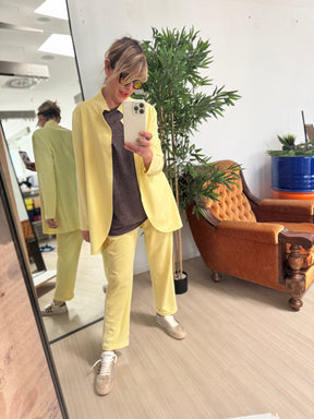 DEJA VU UN614/GIALLO