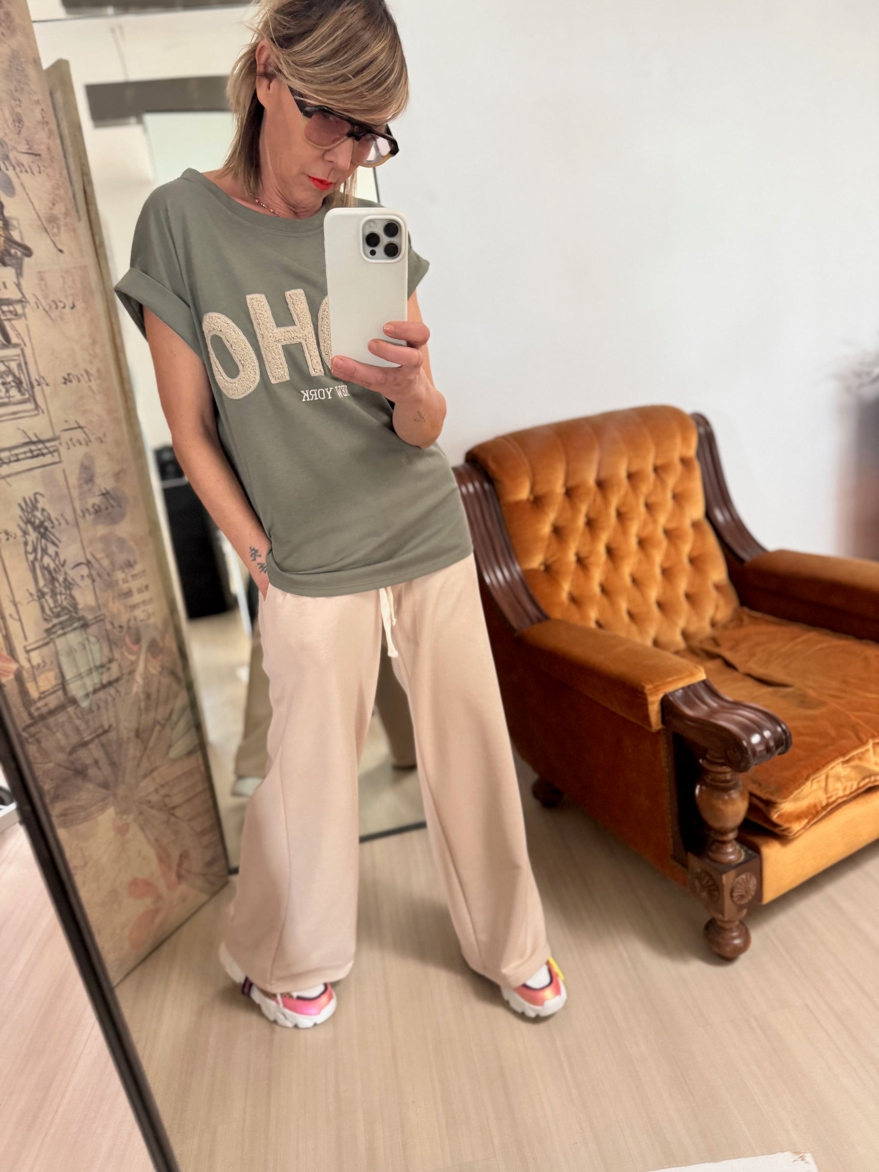 FEMALE H1205/SOHO CREMA