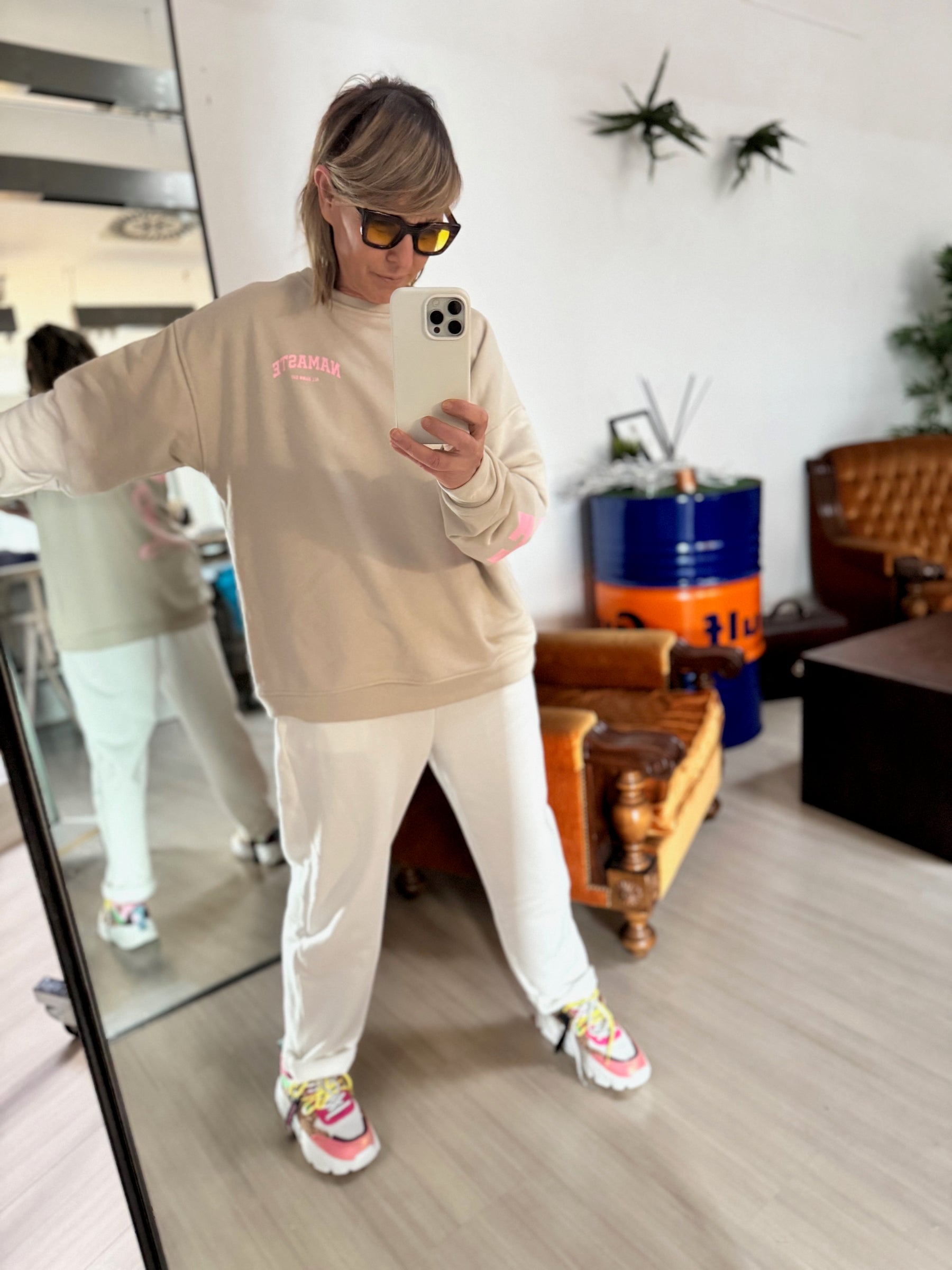FEMALE R50509N/NAMASTE CREMA