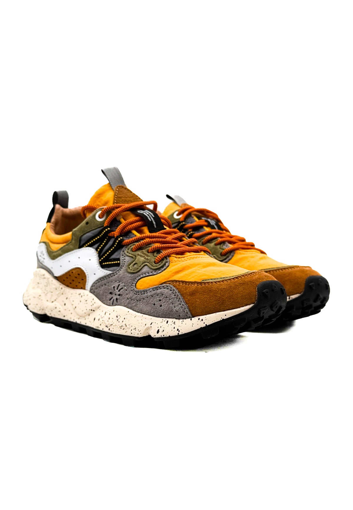 FLOWER MOUNTAIN YAMANO 3 MAN/3D84 WARM BROWN-MUSTARD