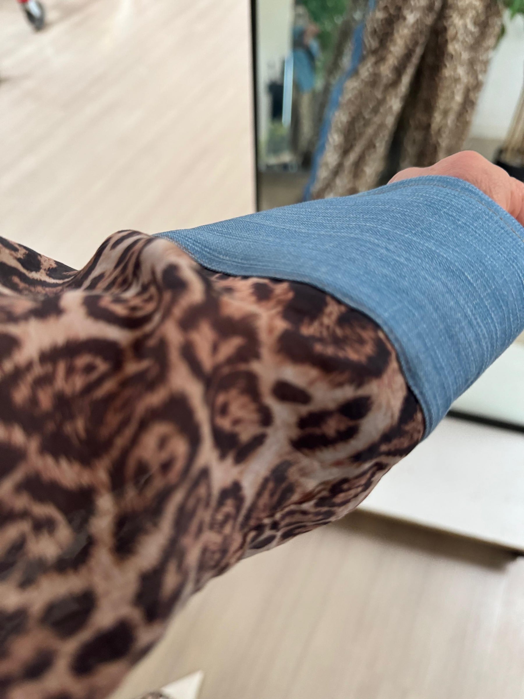 HAVE ONE *CVS-N272/LEOPARDATO